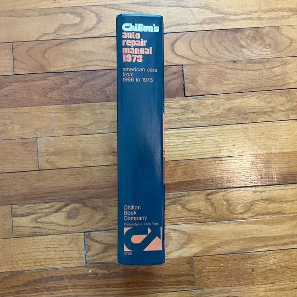 Chilton's Auto Repair Manual 1973 American Cars from 1966 to 1973 Hardback - Picture 4 of 6